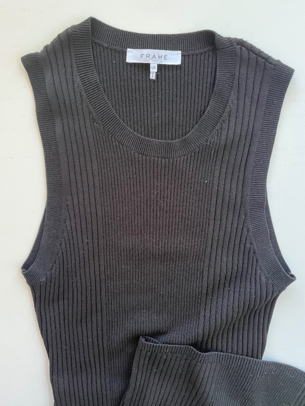FRAME black ribbed sleeveless knit dress crew neckline size L